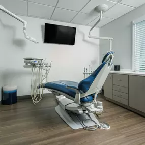 Dennis Dental Care Treatment room