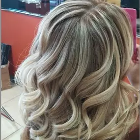 Max Hair Studio - Highlights