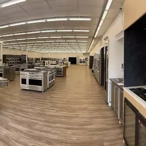 Bill & Rod's Appliance Show room