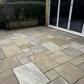 Bild von Milestone Yorkshire Patio and Driveway