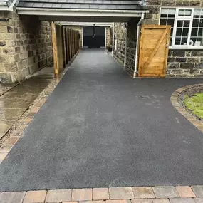 Bild von Milestone Yorkshire Patio and Driveway