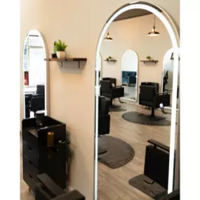 beauty salon-Classy Beauty Salon