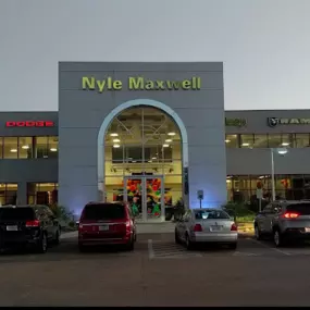 Bild von Nyle Maxwell Chrysler Dodge Jeep RAM of Austin