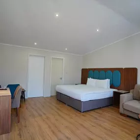 One Bedroom Apartment