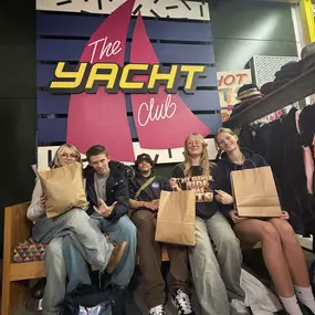 Bild von The Yacht Club Vintage