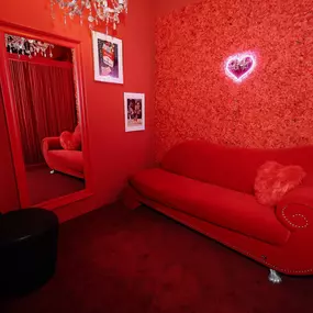 Bild von Crystal Club & Lounge | Stripclub | Tabledance | Live Shows | Nightclub