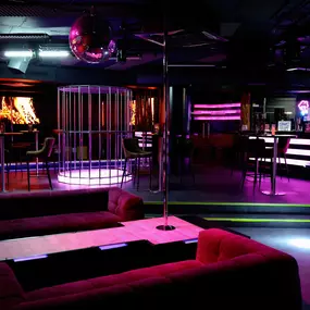 Bild von Crystal Club & Lounge | Stripclub | Tabledance | Live Shows | Nightclub