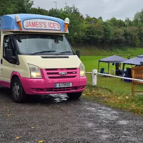 Bild von James Ices (Ice Cream Van Hire)