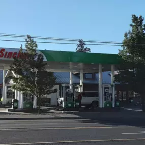 Sinclair gas station fueling island