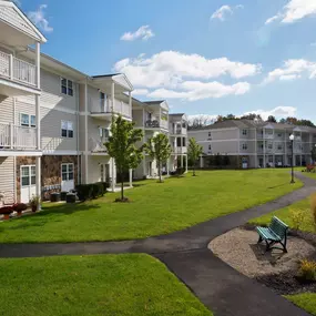 Bild von Hearthstone Village - Senior Living