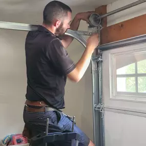 Garage door repair Loganville