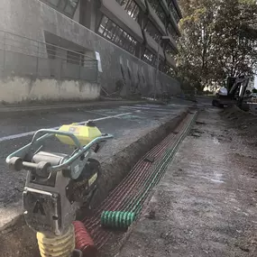 Bild von Terrassement Réseaux VRD | Assainissement | Maçonnerie béton terrasse