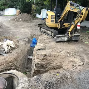 Bild von Terrassement Réseaux VRD | Assainissement | Maçonnerie béton terrasse