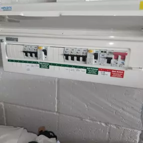 Bild von VLV Electrical Ltd