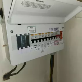 Bild von VLV Electrical Ltd