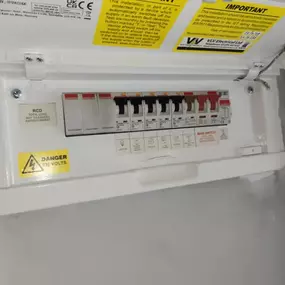 Bild von VLV Electrical Ltd