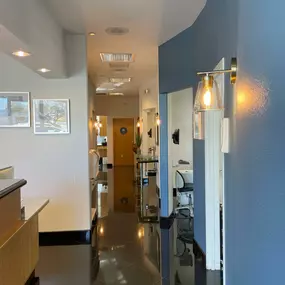 Bild von Manhattan Beach Dental Esthetics