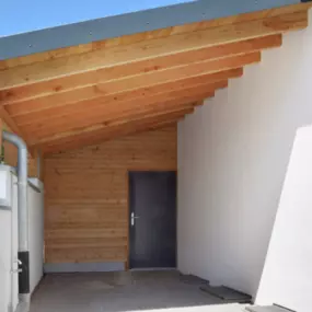 Bild von Bauer Holzbau GmbH Zimmerei - Holzhäuser - Dacheindeckungen