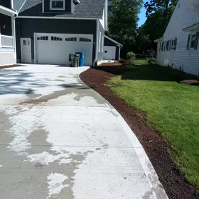 Bild von MRK Landscaping & Snowplowing