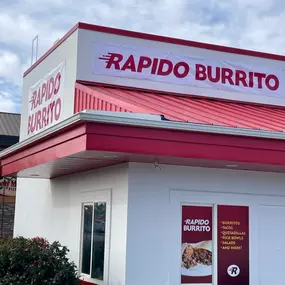 Bright flavors, bold bites—Rapido Burrito is right around the corner!