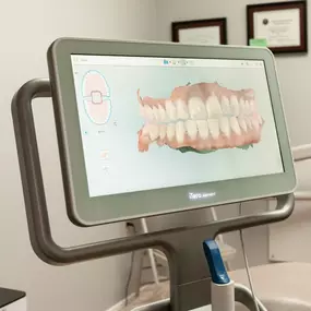 North Court Family Dentistry Circleville dental technology