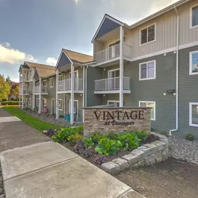 VINTAGE AT VANCOUVER