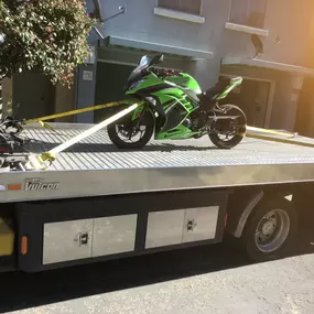 Bild von A's Towing