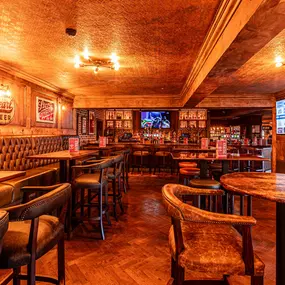 Hickory's Smokehouse Adel
