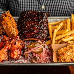 Pig 'n' Chicks BBQ Tray