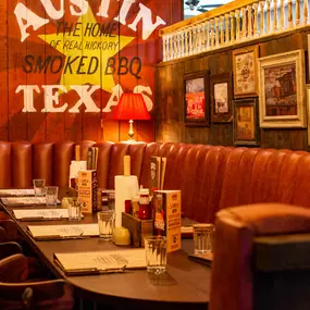 Hickory's Smokehouse Worcester - Family Dining Area