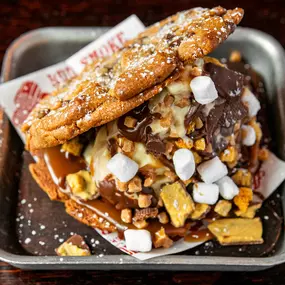 Hickory's Smokehouse Cookie Sandwich