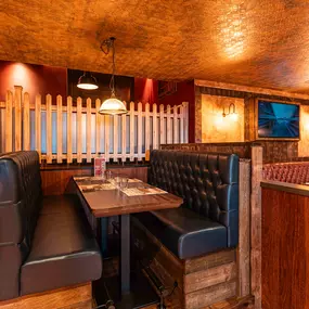 Hickory's Smokehouse Rhos on Sea - family dining area