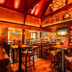 Neighbourhood bar at Hickory's Smokehouse Gamston