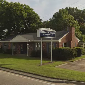 Robert W. Raley - Bankruptcy Lawyer  office exterior