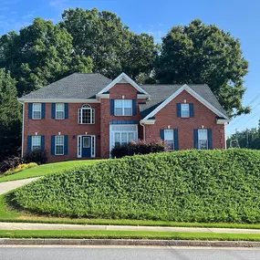 GAF Timberline HDZ StainGuard AR Shingles in Charcoal , Full Roof Replacement