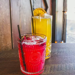 Tipsy on Main Kitchen & Cocktails is your escape. Join us for delicious food, handcrafted cocktails, and good company.