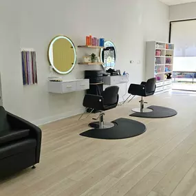 Bild von BUZZ CUTS - Kids Salon