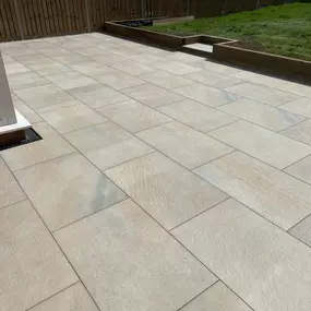 Bild von A & J Gardening