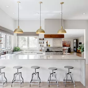 Bild von Compass: Kiki Kidder and Brad Thomas, Realtors