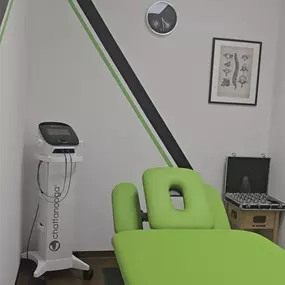 PhysioKris Praxis für Physiotherapie - Erlangen
Nägelsbachstraße 26
91052 Erlangen
Tel: 015566 941984