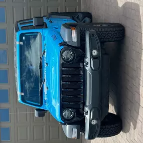 Jeep Windshield replacement in Mesa Arizona By Premiere Auto glass.