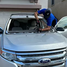 Windshield replacement in Phoenix Arizona By Premiere Auto glass.