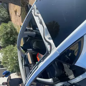 Tesla roof glass replacement