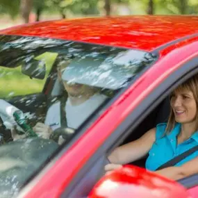 Bild von Between The Lines Drivers Ed
