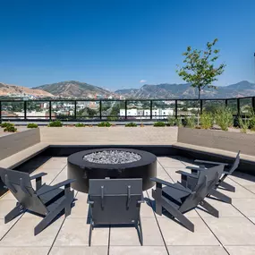 The Citizen Apartment Fire Pit