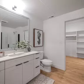 The Citizen Apartment Bathroom