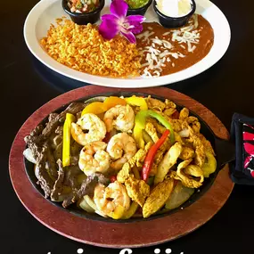 El Tesoro Mazatlan- trio fajitas