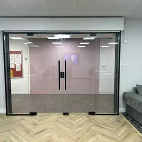 Bild von National Glass Partitions