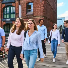 Students of KLU in Hamburg's Speicherstadt.