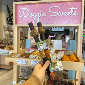 Dog treats and dog store shopping at Doggie Sweets.